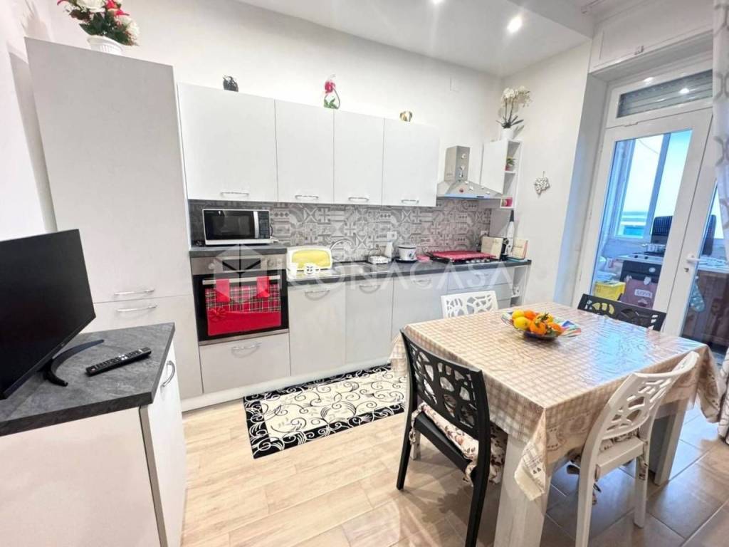 Appartamento a Noicattaro in Via Giovanni Bovio - Foto 5
