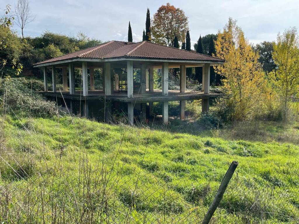 Villa a Tivoli in Via Luigi Einaudi - Foto 3