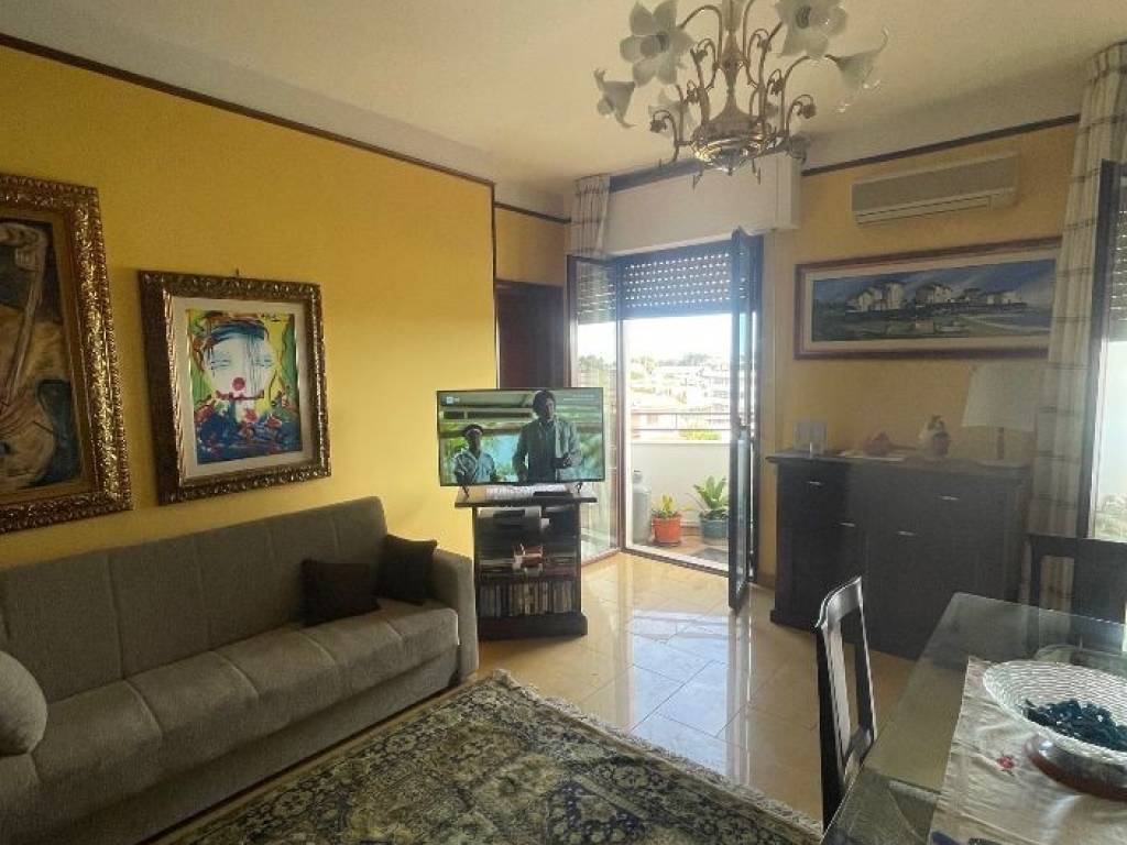 Appartamento a Catanzaro in Via Cagliari - Foto 3