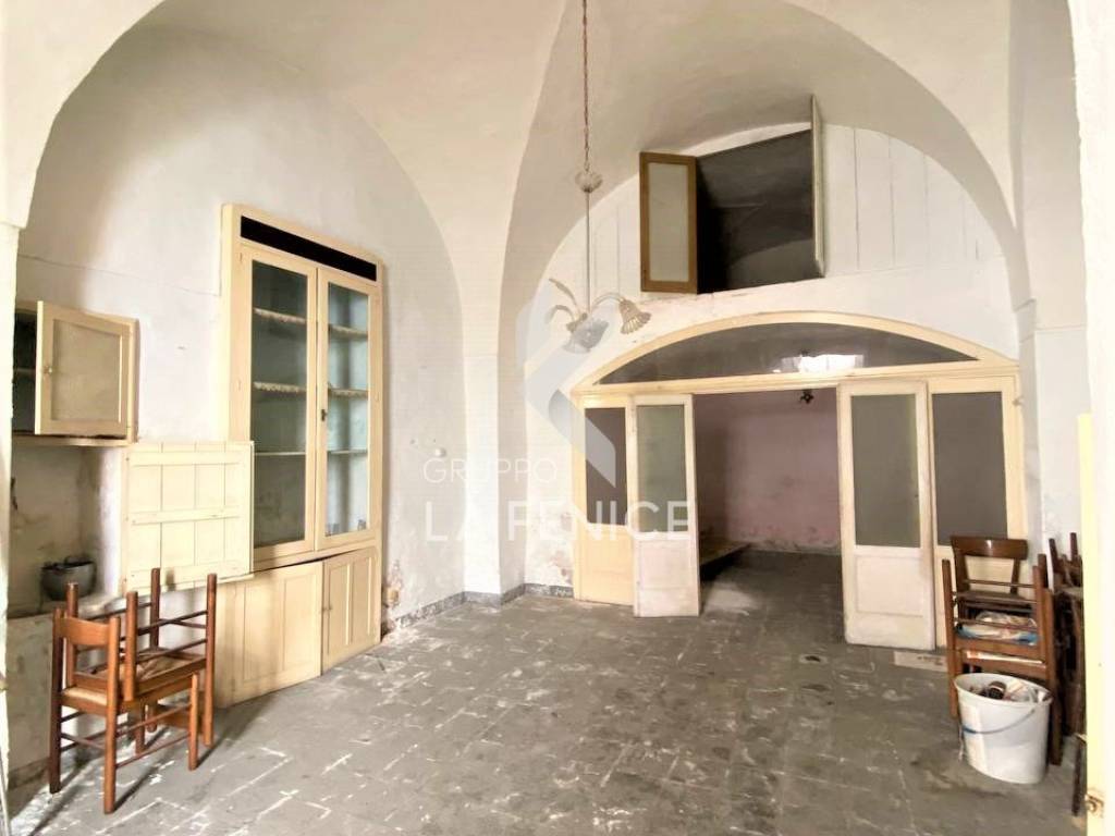 Casa indipendente a Martina franca in via savonarola 29 - Foto 3