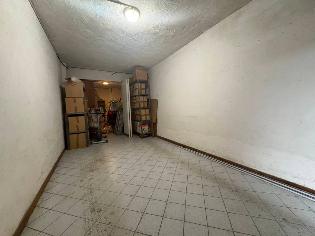 Box / garage a Carignano in Corso Cesare Battisti, 40 - Foto 3