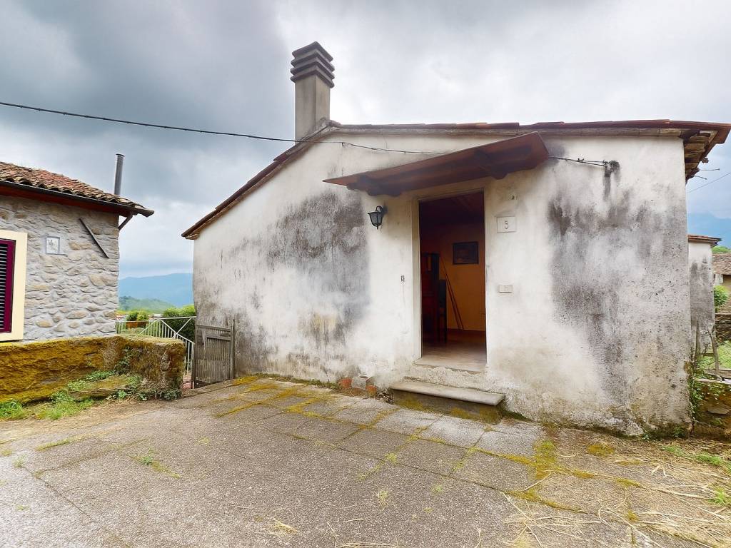 Casa indipendente a Barga in Via Seggio, 5 - Foto 4