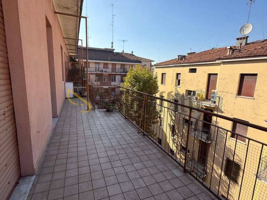 Appartamento a Modena in Via Giacomo Puccini - Foto 3
