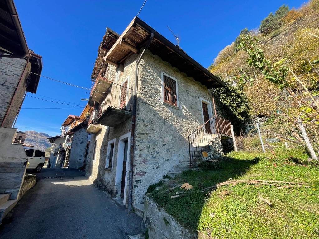 Casa indipendente a Gravedona ed uniti in Località Segna - Foto 5
