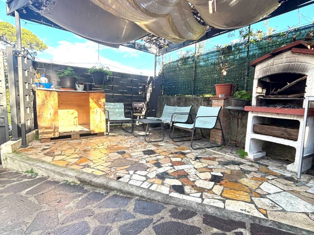 Casa indipendente a Livorno in Via del Castellaccio, 349 - Foto 2