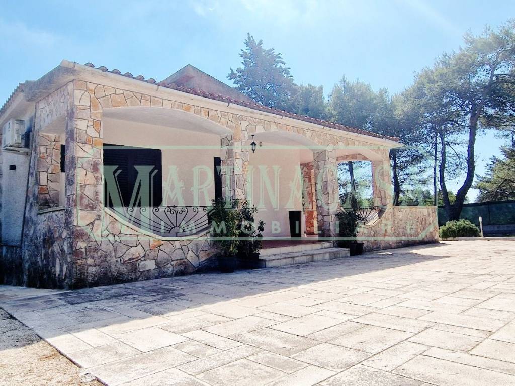 Villa a Martina franca in Strada Franzullo - Foto 2
