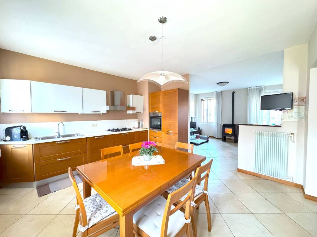 Villa a Schio in Via Gregorio Barbarigo, 12 - Foto 3