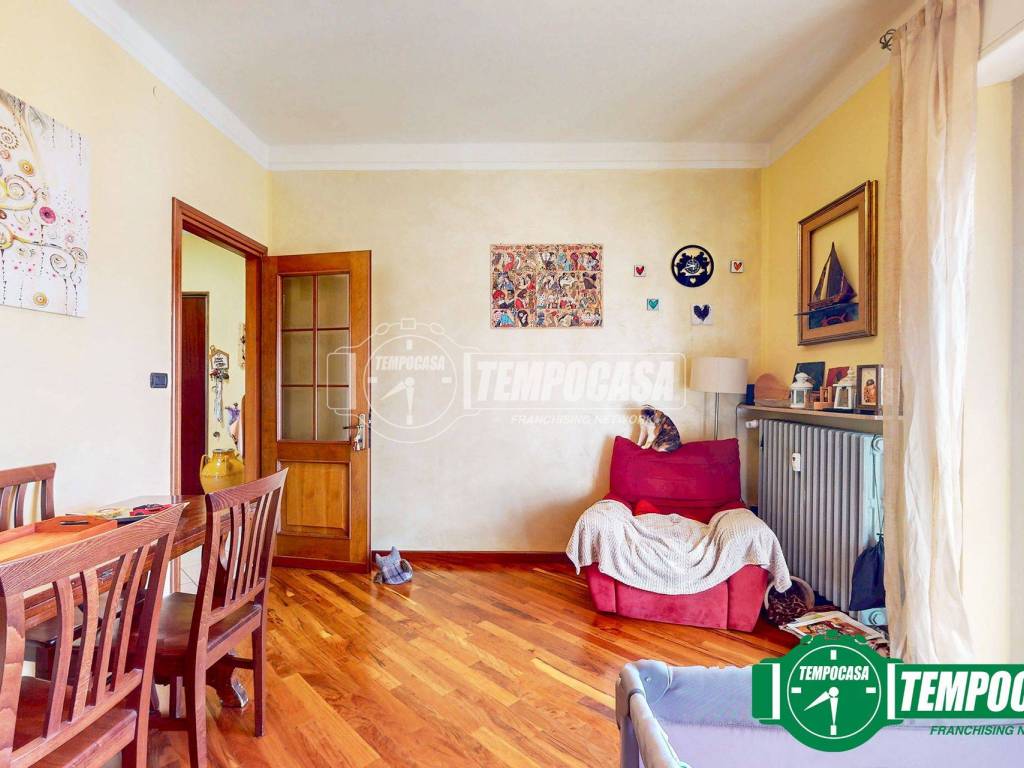 Appartamento a Valenza in Via Mario Nebbia - Foto 2