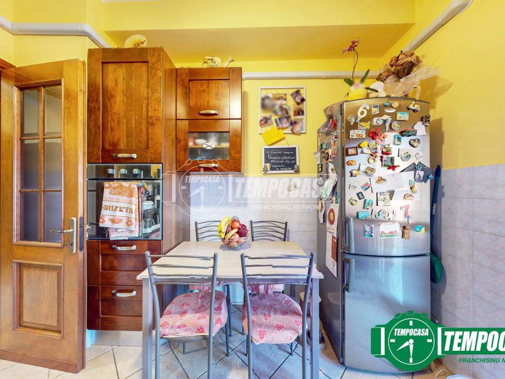 Appartamento a Valenza in Via Mario Nebbia - Foto 5