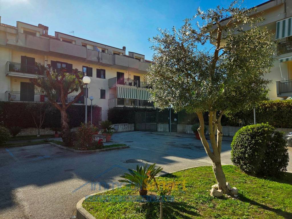 Appartamento a Teverola in Via San Lorenzo Traversa 6 - Foto 2