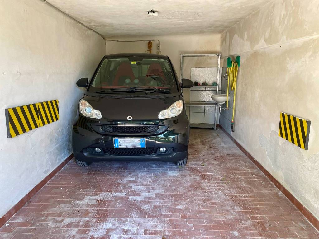 Box / garage a Trieste in Via Angelo Emo, 30 - Foto 4