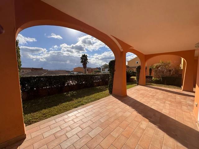 Appartamento a Arzachena in Via Li Scali - Foto 4