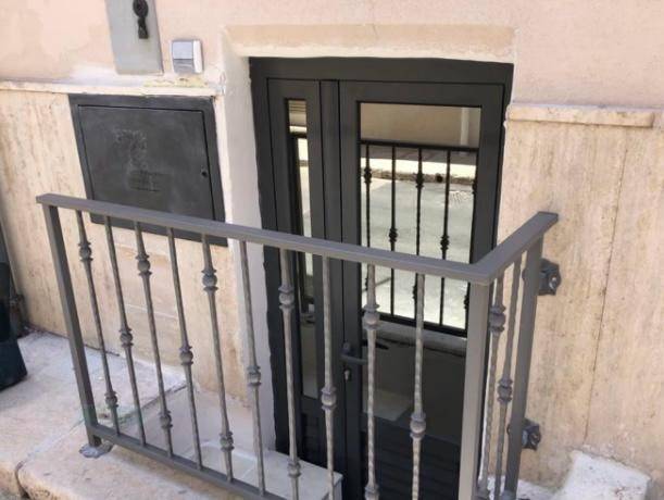 Casa indipendente a Ceglie messapica in Via Suor Maria Lalia - Foto 2