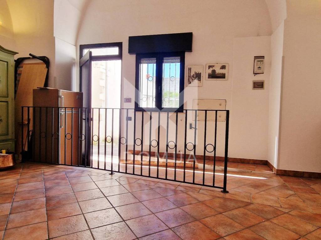 Casa indipendente a Parabita in Via Sardegna - Foto 4