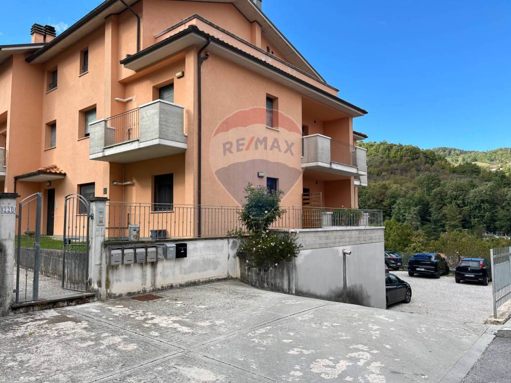 Appartamento a Apecchio in Via San Francesco D' Assisi - Foto 3