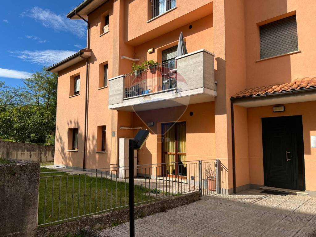 Appartamento a Apecchio in Via San Francesco D' Assisi - Foto 4