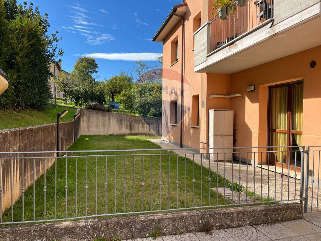 Appartamento a Apecchio in Via San Francesco D' Assisi - Foto 5