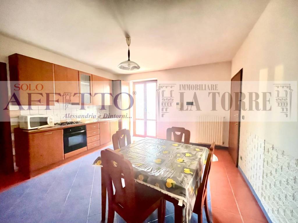 Appartamento a Alessandria in Via Giovanni Scazzola - Foto 2