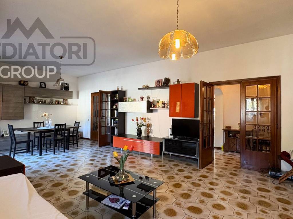 Appartamento a Borgo a mozzano in Via San Giovanni Leonardi, 28 - Foto 3