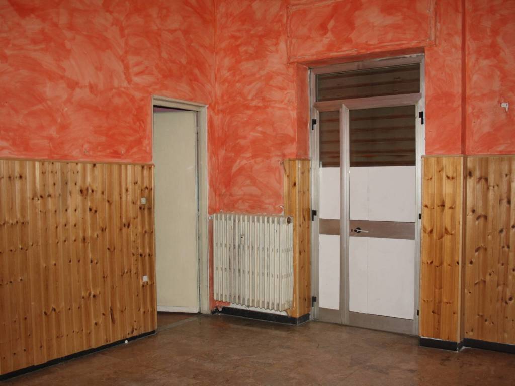 Immobile a Castagnole delle lanze in Piazza San Bartolomeo - Foto 5