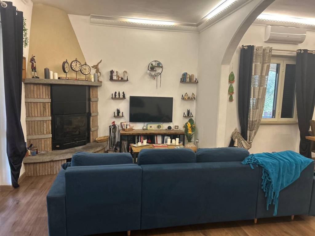 Villa a Viterbo in Strada Tuscanese, 95 - Foto 4