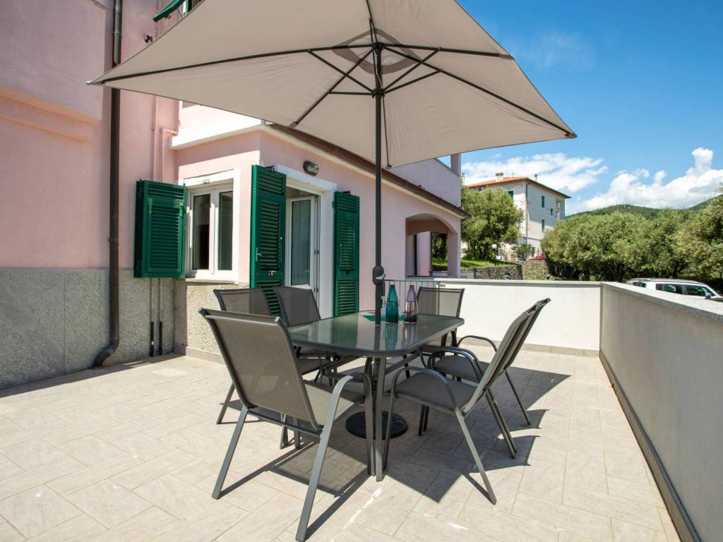 Appartamento a Celle ligure in Via Enzo Ferrari, 16 - Foto 3
