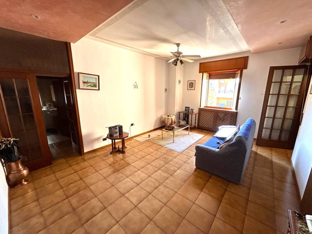 Appartamento a Verona in Via Ugolino Vivaldi, 3 - Foto 2