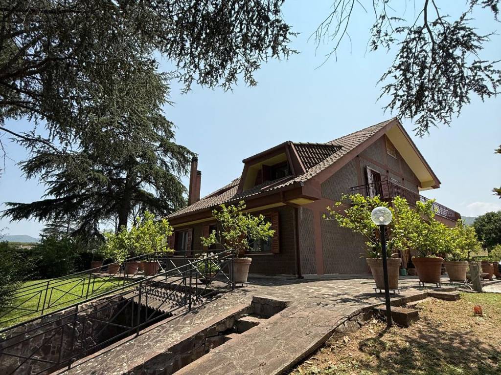 Villa a Tivoli in Strada Caroli, 3 - Foto 2