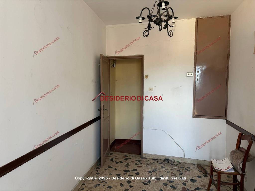 Casa indipendente a Castelbuono in Via Mario Levante, 19 - Foto 2