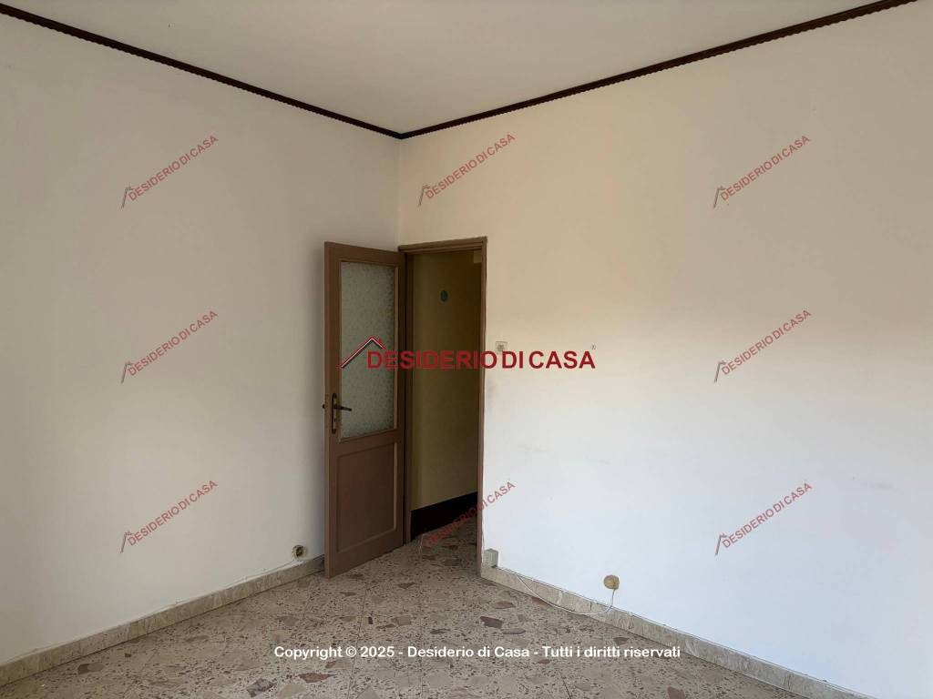 Casa indipendente a Castelbuono in Via Mario Levante, 19 - Foto 5