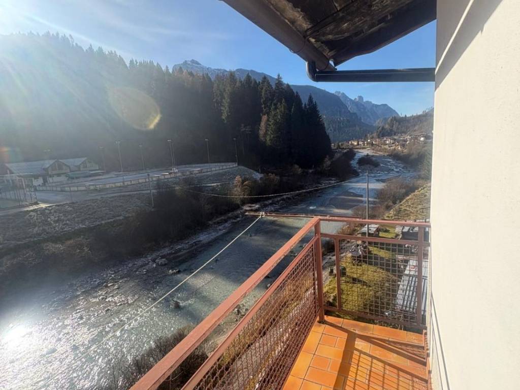 Appartamento a San pietro di cadore in Via Picosta - Foto 2