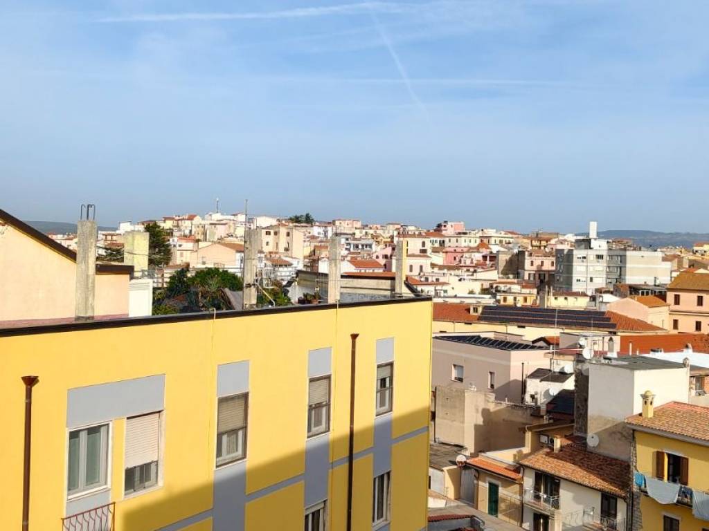 Appartamento a Nuoro in Via Antonio Mereu, 25 - Foto 2