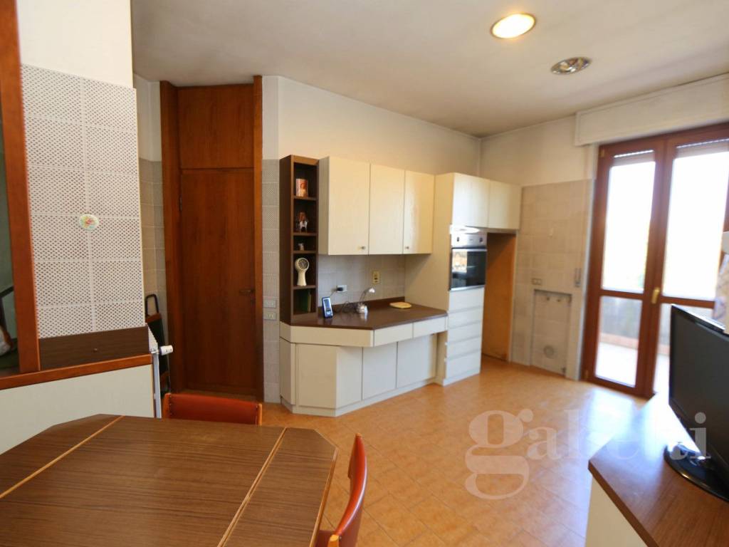 Appartamento a Gallarate in Via Milano, 36 - Foto 5