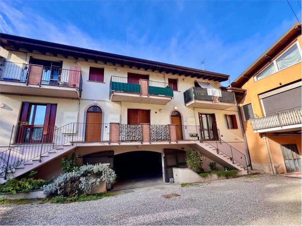 Appartamento a Travedona-monate in Via Aldo Moro, 50 - Foto 2