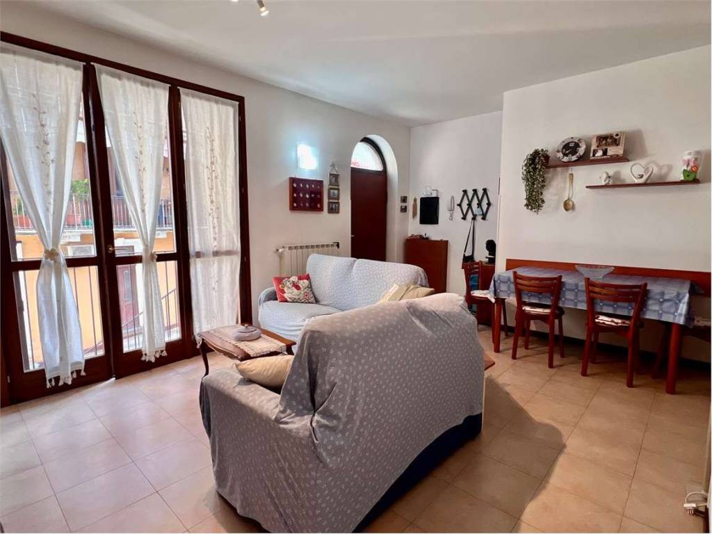 Appartamento a Travedona-monate in Via Aldo Moro, 50 - Foto 3