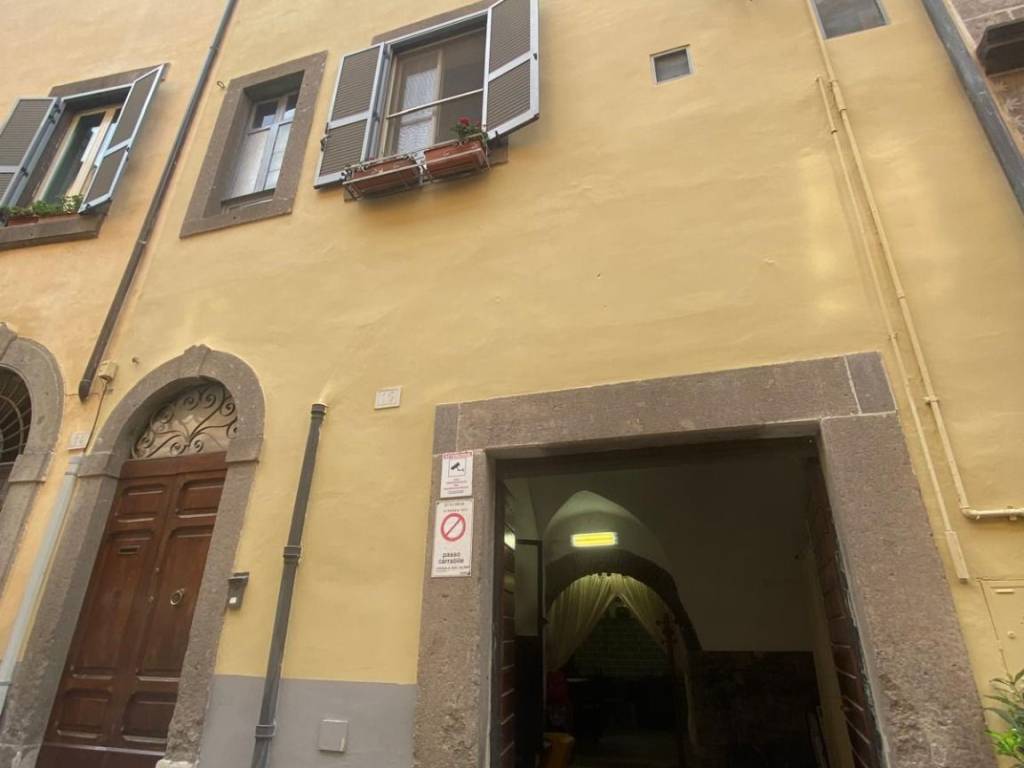 Appartamento a Viterbo in Via Calabresi - Foto 3