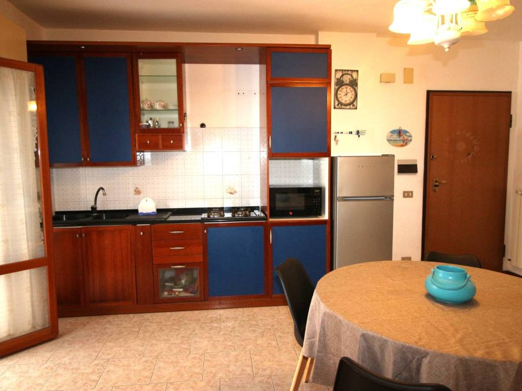 Appartamento a Alba adriatica in Via dei Tigli - Foto 5