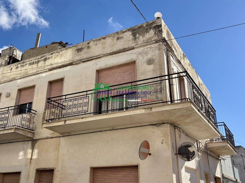 Appartamento a Ragusa in Via Cavaliere Sante Sigona - Foto 4