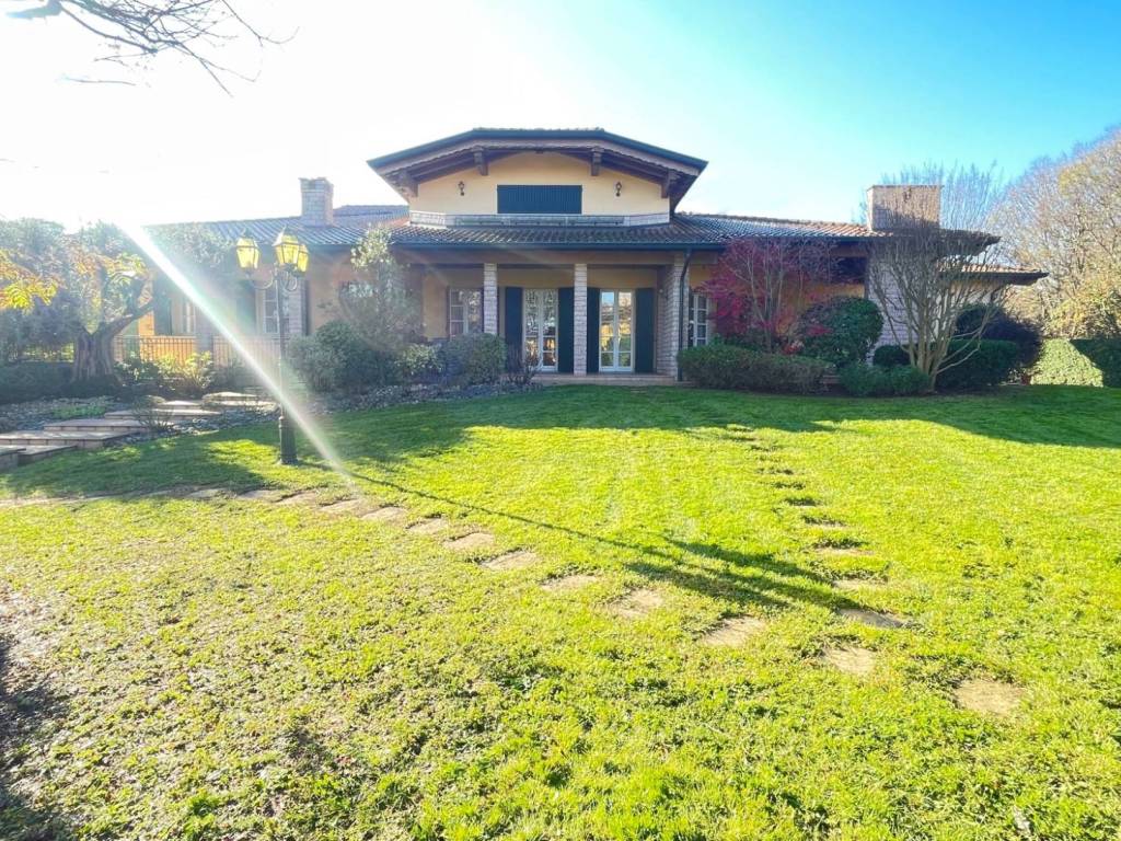 Villa a Curtatone in Via Roma - Foto 2