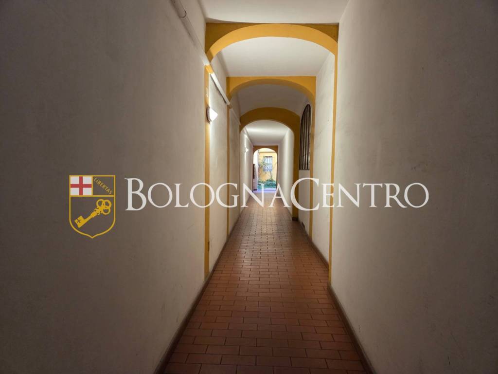 Appartamento a Bologna in Via Santo Stefano - Foto 3