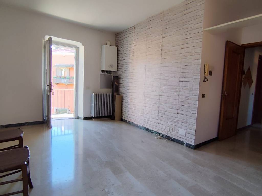 Appartamento a Ivrea in Via Guido Gozzano - Foto 3