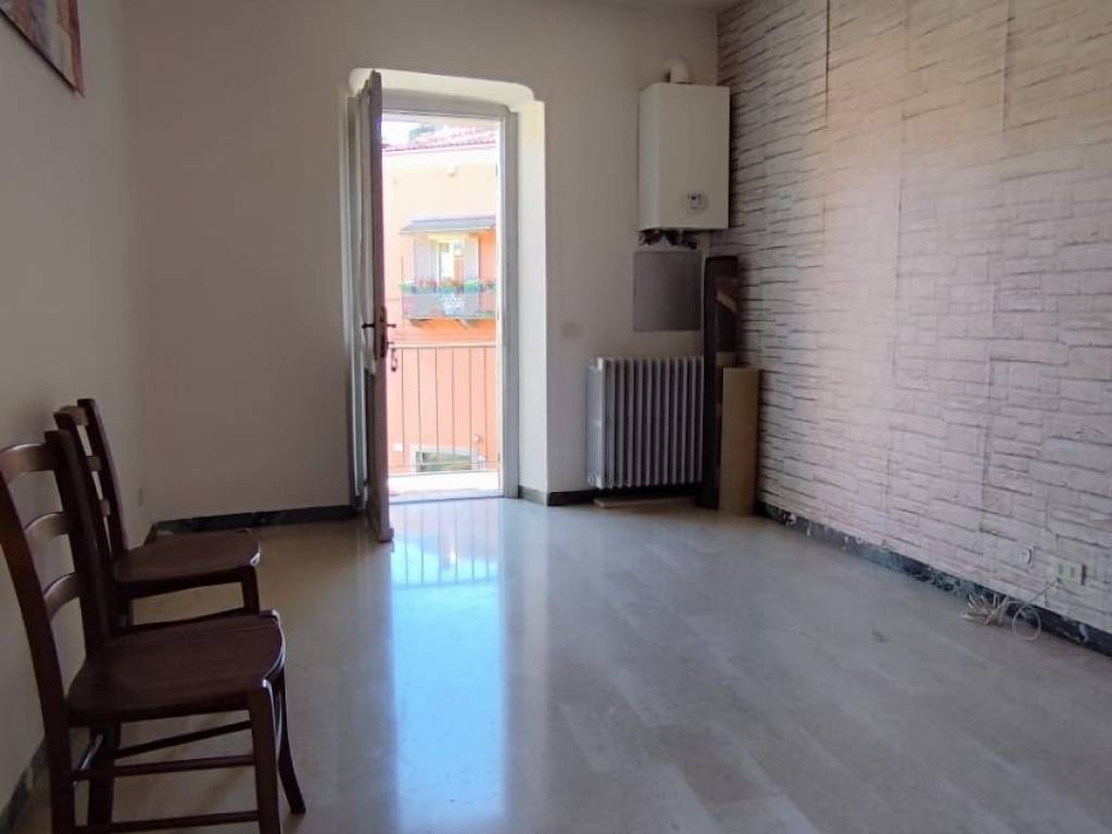Appartamento a Ivrea in Via Guido Gozzano - Foto 4