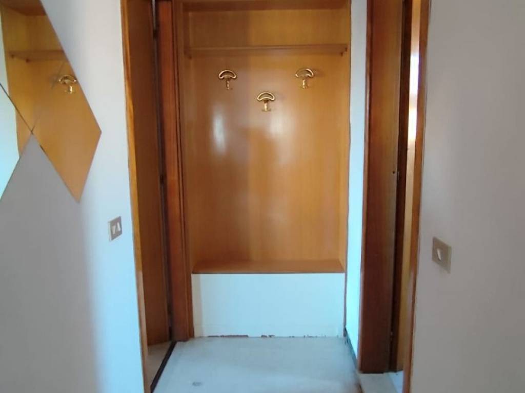 Appartamento a Ivrea in Via Guido Gozzano - Foto 5