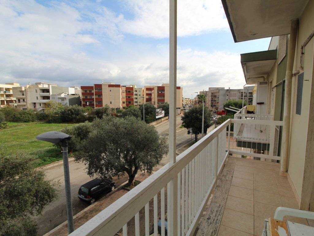 Appartamento a Grottaglie in Viale Antonio Gramsci, 24 - Foto 2