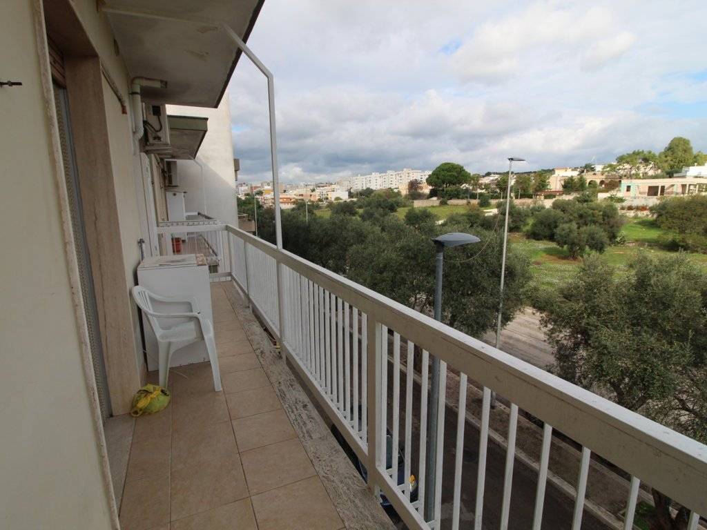 Appartamento a Grottaglie in Viale Antonio Gramsci, 24 - Foto 4