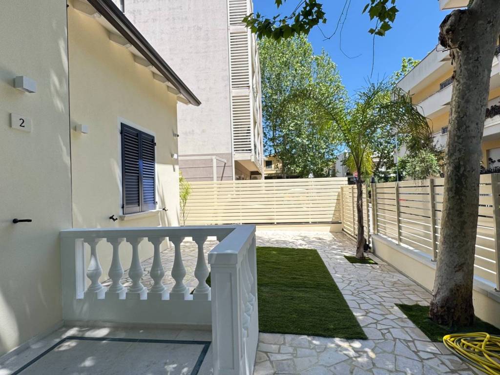 Villa a Riccione in Viale Decio Raggi, 2 - Foto 5