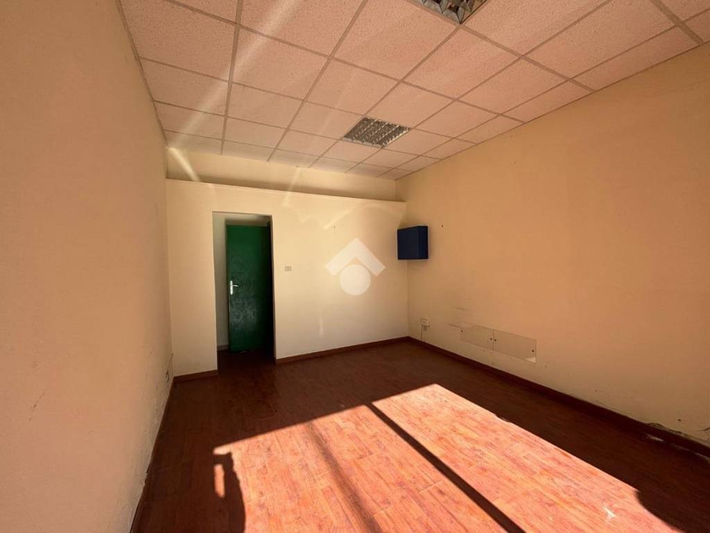 Immobile a Cosenza in Piazza Fausto e Luigi Gullo, 21 - Foto 4