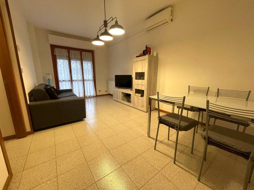 Appartamento a Martinsicuro in Via di Giesi - Foto 2