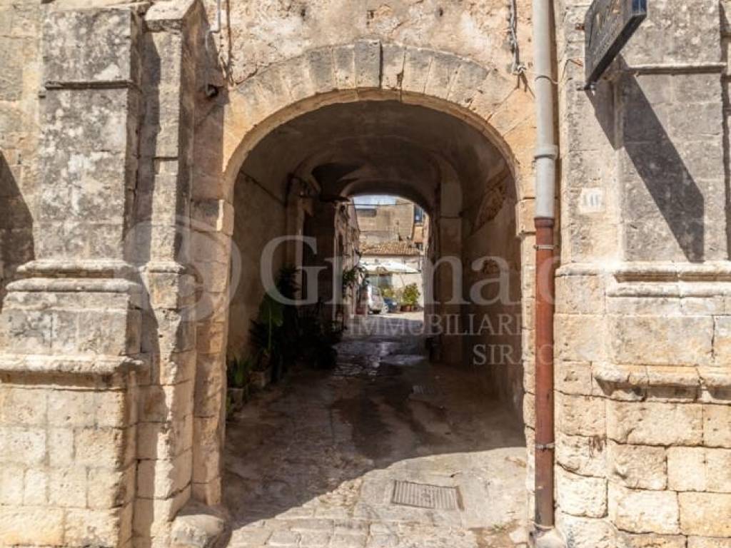 Casa indipendente a Noto in VIA AURELIO SAFFI, 10 - Foto 3