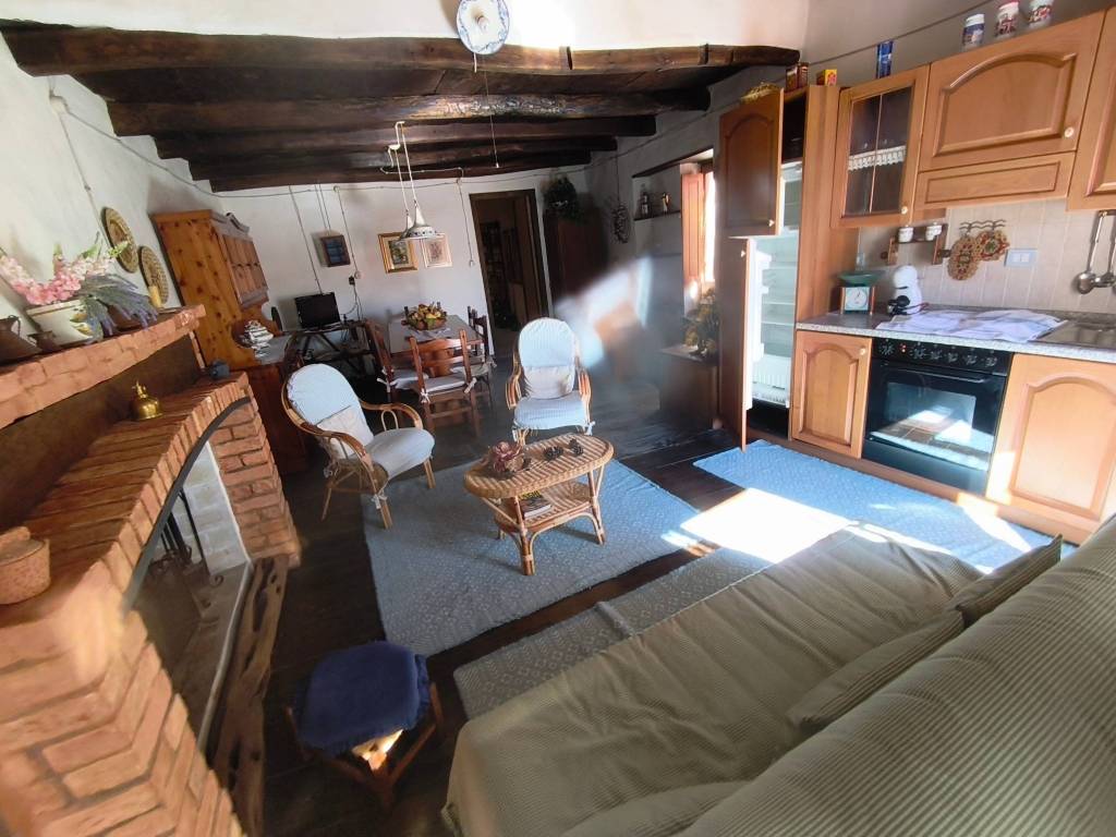 Appartamento a Tonara in Via Eleonora d'Arborea, 1 - Foto 5